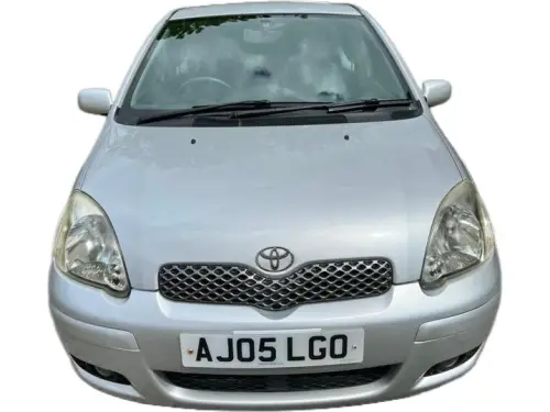 Toyota Yaris AJ05 LGO