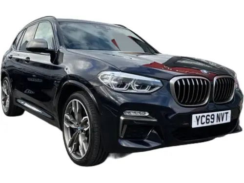 BMW X3 YC69 NVT