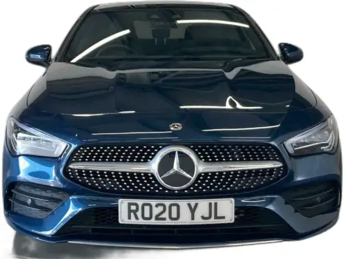 Mercedes-Benz CLA 220 AMG Line Premium + D A RO20 YJL