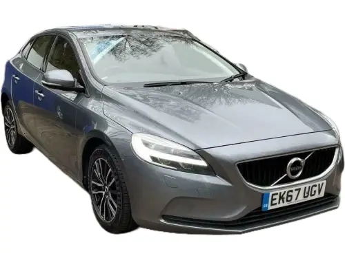 Volvo V40 Momentum Nav + D2 EK67 UGV