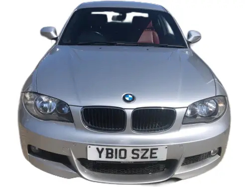 BMW 118 YB10 SZE