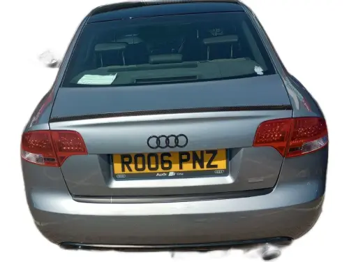 Audi A4 SE S Line Quattro RO06 PNZ