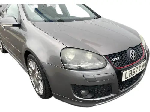 Volkswagen Golf LB57 YJN