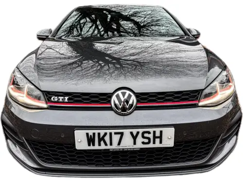 Volkswagen Golf WK17 YSH