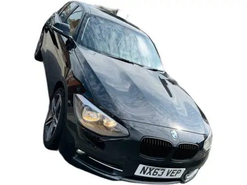 BMW 116d Sport NX63 VEP