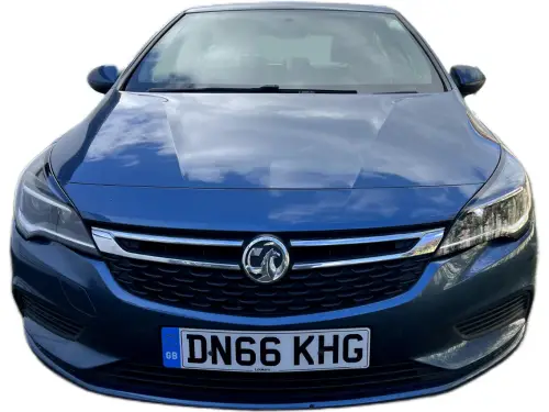 Vauxhall Astra DN66 KHG