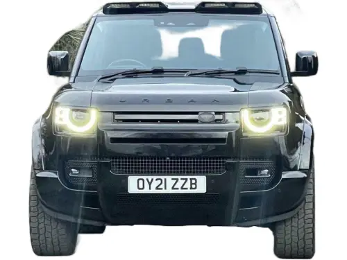 Land Rover Defender SE D MHEV Auto OY21 ZZB