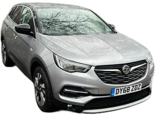 Vauxhall Grandland DY68 ZDZ