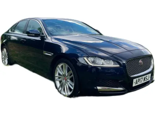 Jaguar XF Portfolio I Auto AP17 WSJ