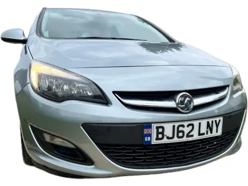 Vauxhall Astra BJ62 LNY