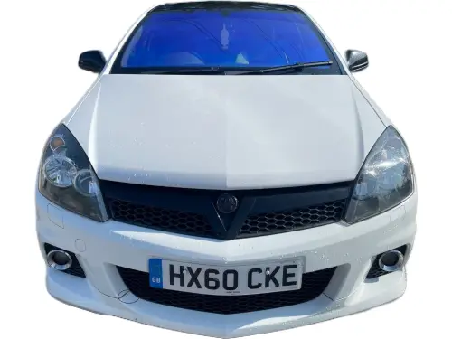 Vauxhall Astra VXR Arctic Edition HX60 CKE