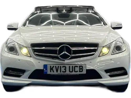 Mercedes-Benz E KV13 UCB