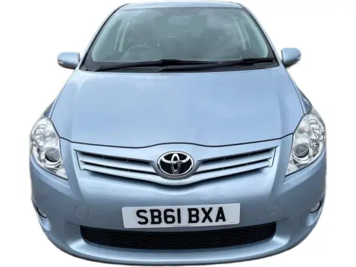 Toyota Auris SB61 BXA