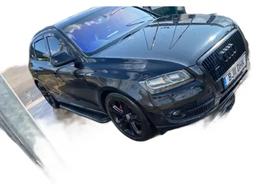 Audi Q5 BJ11 DHK