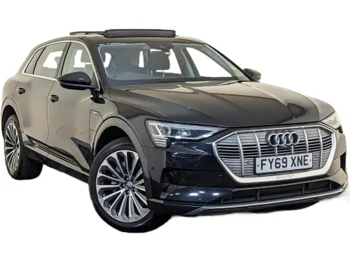 Audi E-Tron FY69 XNE