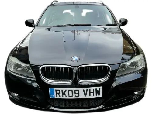 BMW 320i SE Touring RK09 VHW