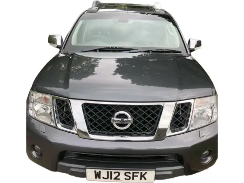 Nissan Navara Tekna dCi WJ12 SFK