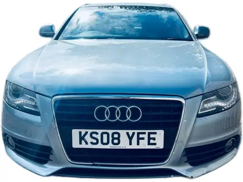 Audi A4 Avant S Line FSI QTR A KS08 YFE