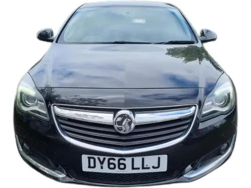 Vauxhall Insignia DY66 LLJ