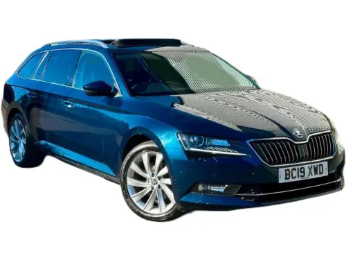 Škoda Superb BC19 XWD