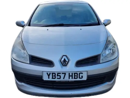 Renault Clio YB57 HBG