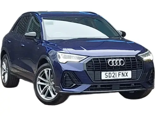 Audi Q3 S Line Black ED 35 TFSI SD21 FNX