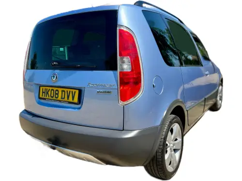 Škoda Roomster HK08 DVV