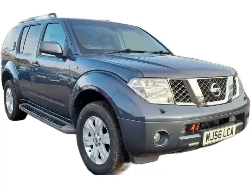Nissan Pathfinder Aventura dCi A MJ56 LCA