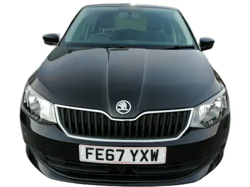 Škoda Fabia FE67 YXW