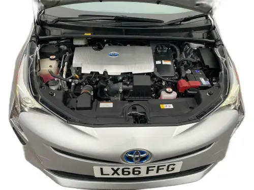 Toyota Prius Hybrid LX66 FFG