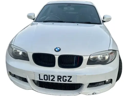 BMW 118 LO12 RGZ