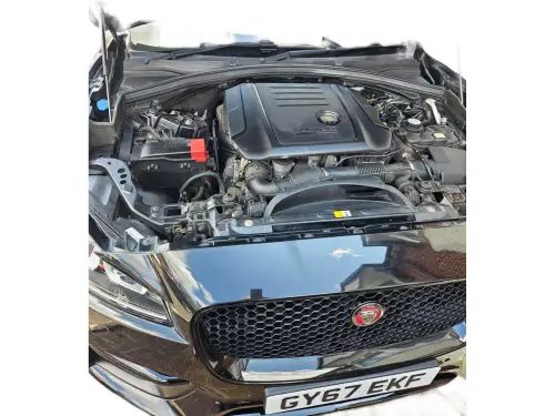 Jaguar F-Pace GY67 EKF