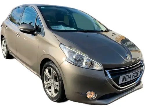 Peugeot 208 Allure HDi WG14 FOK