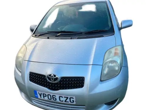 Toyota Yaris T3 YP06 CZG