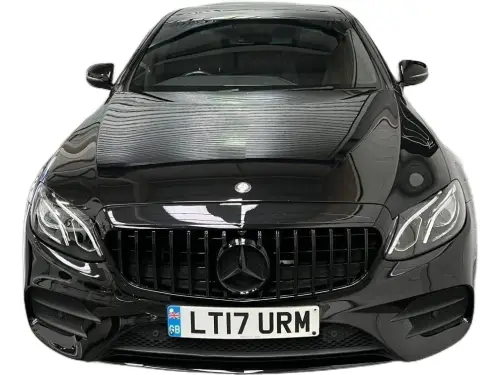 Mercedes-Benz E LT17 URM