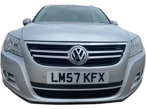 Volkswagen Tiguan Sport TDI 140 Auto LM57 KFX