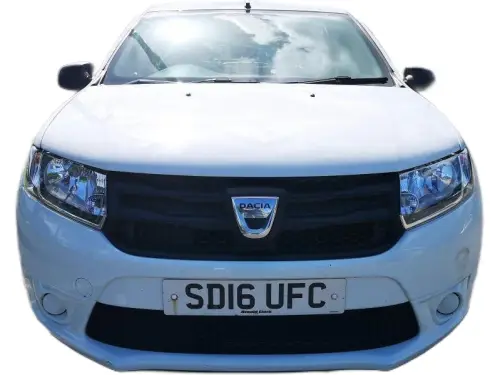 Dacia Sandero SD16 UFC