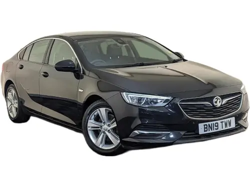 Vauxhall Insignia BN19 TWW