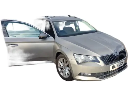 Škoda Superb WA17 UKN