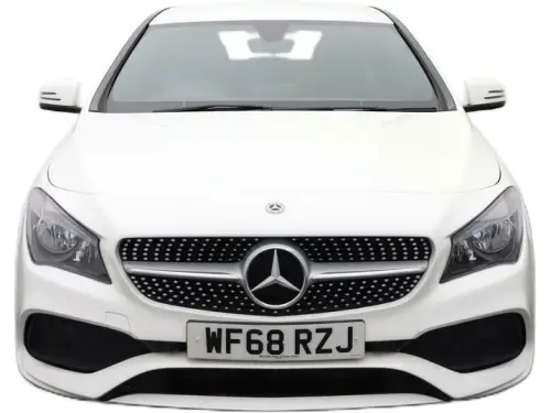 Mercedes-Benz CLA 180 AMG Line Edition WF68 RZJ