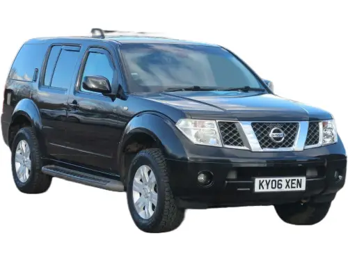 Nissan Pathfinder SVE dCi 174 KY06 XEN
