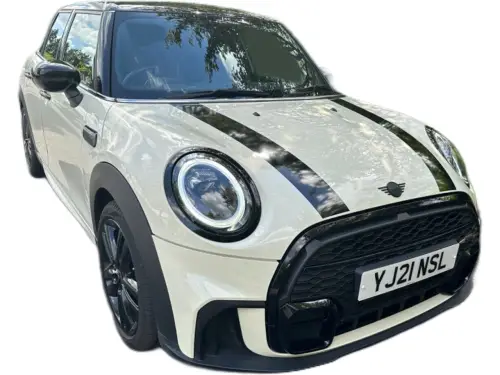 MINI Cooper Sport Auto YJ21 NSL