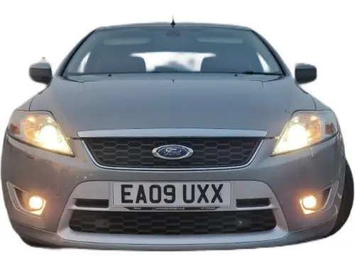 Ford Mondeo EA09 UXX