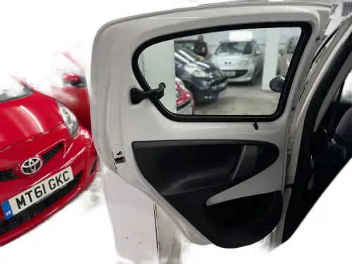 Toyota Aygo MT61 GKC