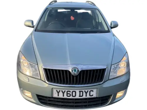 Škoda Octavia YY60 DYC