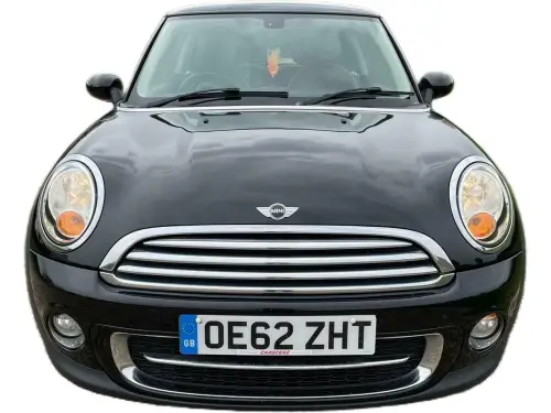 MINI Cooper D OE62 ZHT