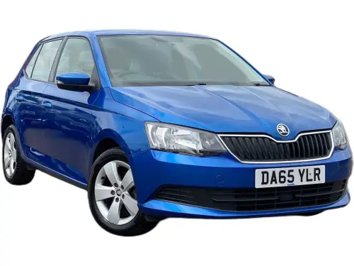 Škoda Fabia DA65 YLR