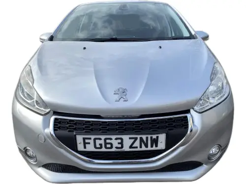 Peugeot 208 FG63 ZNW