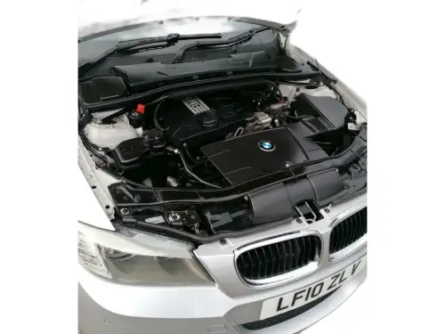 BMW 320i M Sport BUS Edition LF10 ZLV
