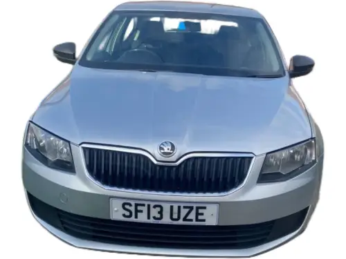 Škoda Octavia SF13 UZE